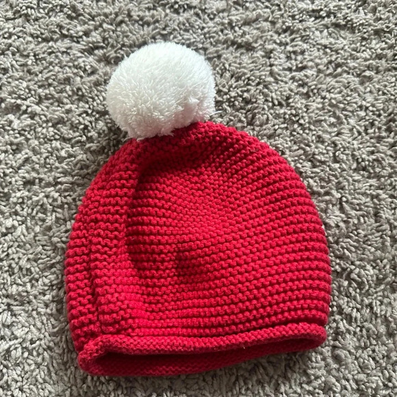 Red and white beanie. - Picture 1 of 3
